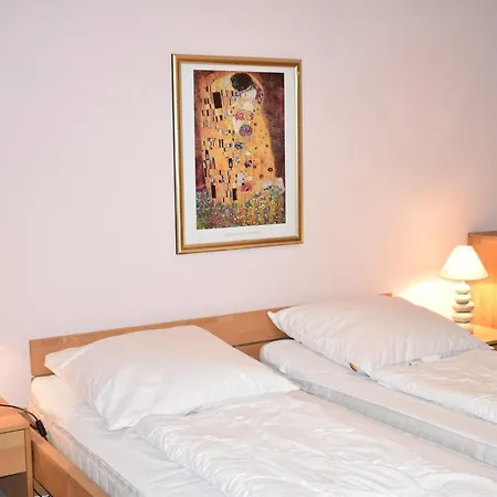 Sursilvana 9 Appartement